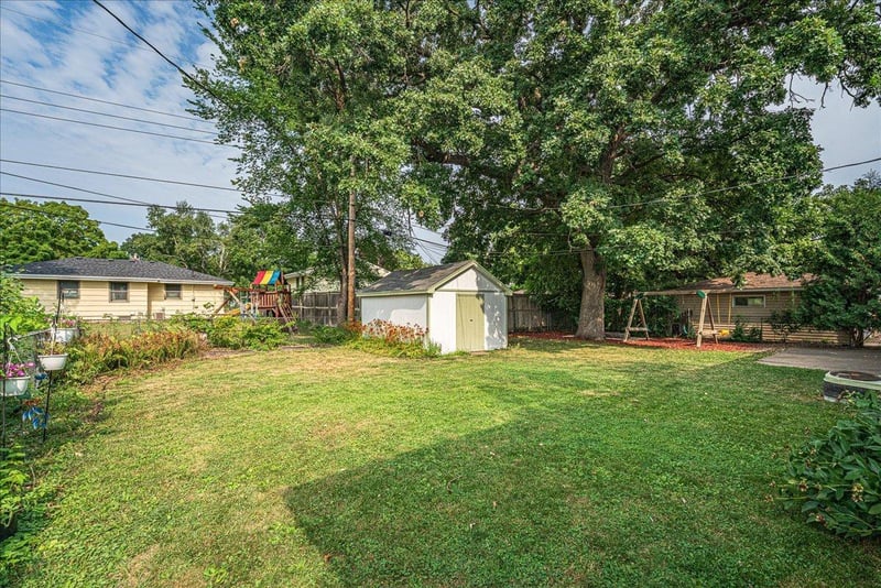 12692 Monterey Ave S, Savage, MN 55378