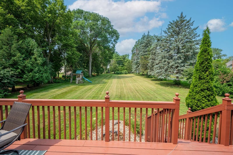 912 Shoreacres Dr, Fairmont, MN 56031