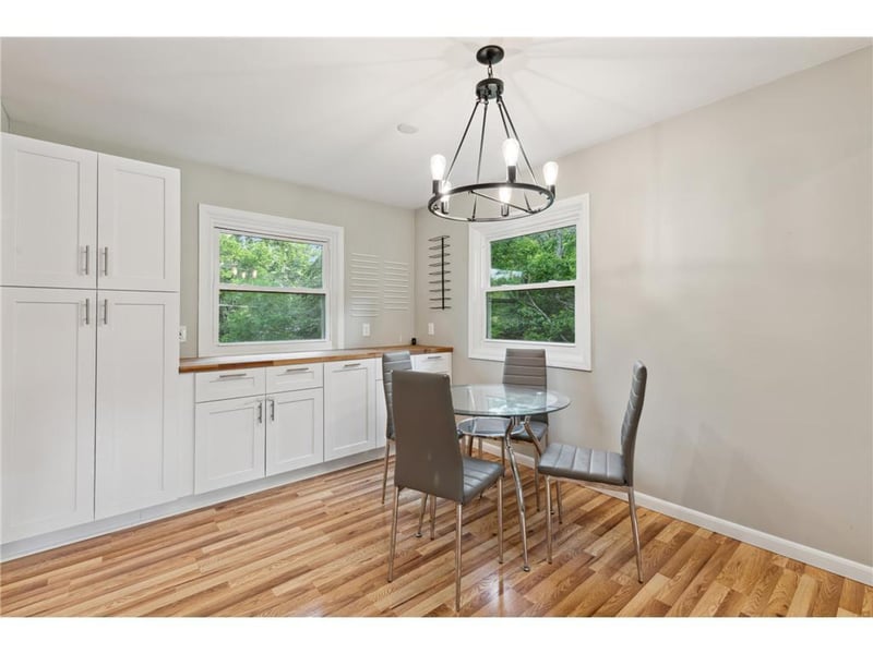 13404 Wentworth Ave, Burnsville, MN 55337
