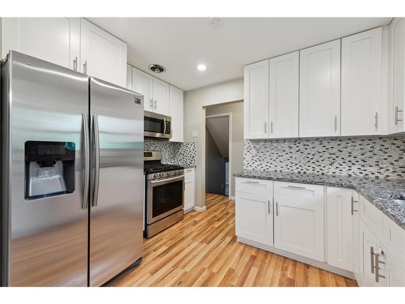 13404 Wentworth Ave, Burnsville, MN 55337