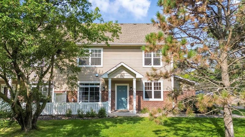20336 Kensfield Trl #1603, Lakeville, MN 55044