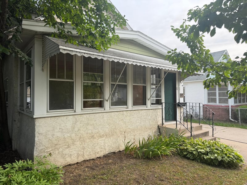 115 E Geranium, Saint Paul, MN 55117
