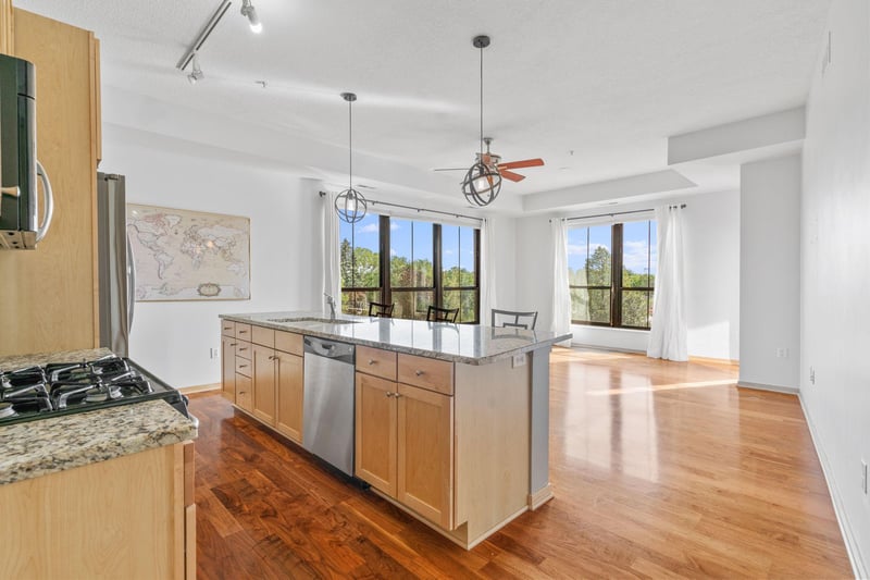 4525 Park Commons Dr #201, Minneapolis, MN 55416