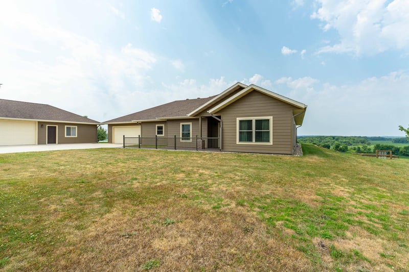 20733 E Dane Prairie Rd, Fergus Falls, MN 56537
