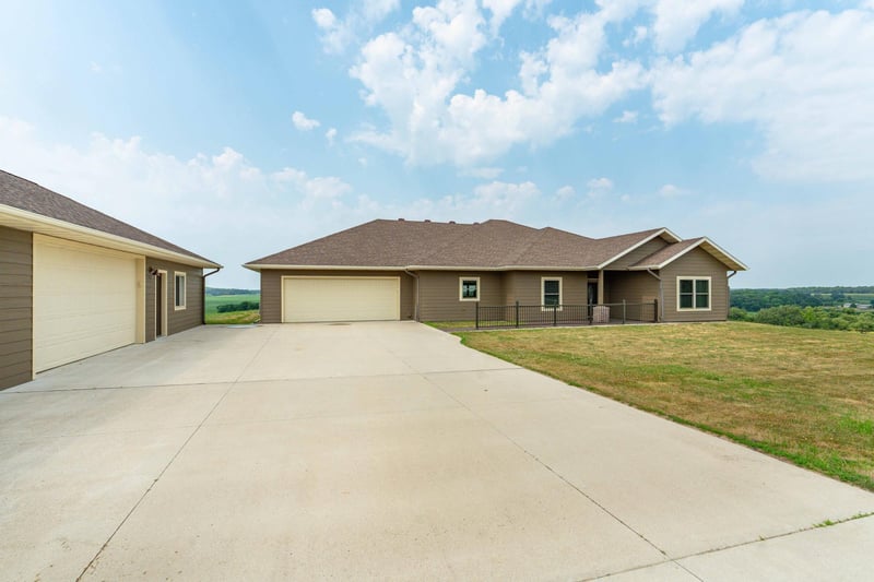 20733 E Dane Prairie Rd, Fergus Falls, MN 56537