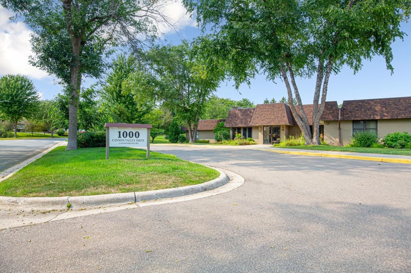 1000 Cannon Valley Dr E #124, Northfield, MN 55057