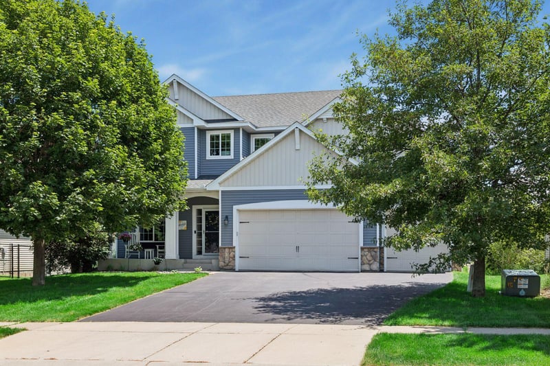19280 Claremont Dr, Farmington, MN 55024