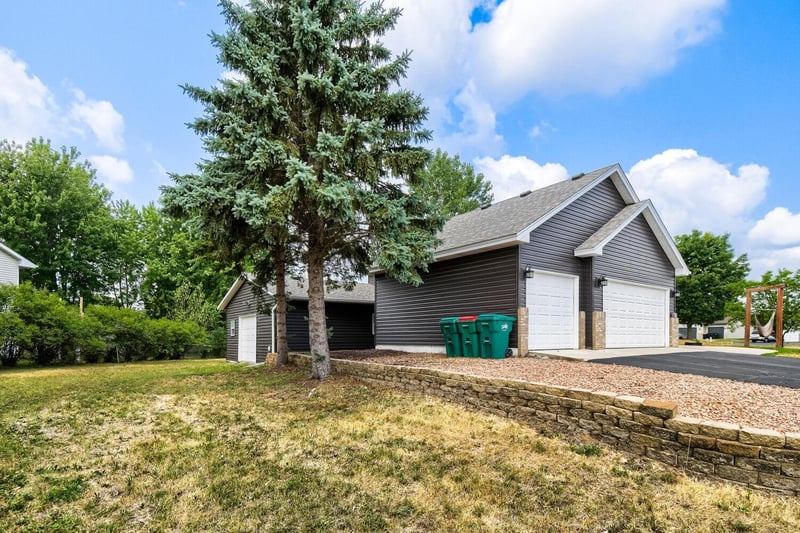 4330 Sterling Dr, Big Lake, MN 55309