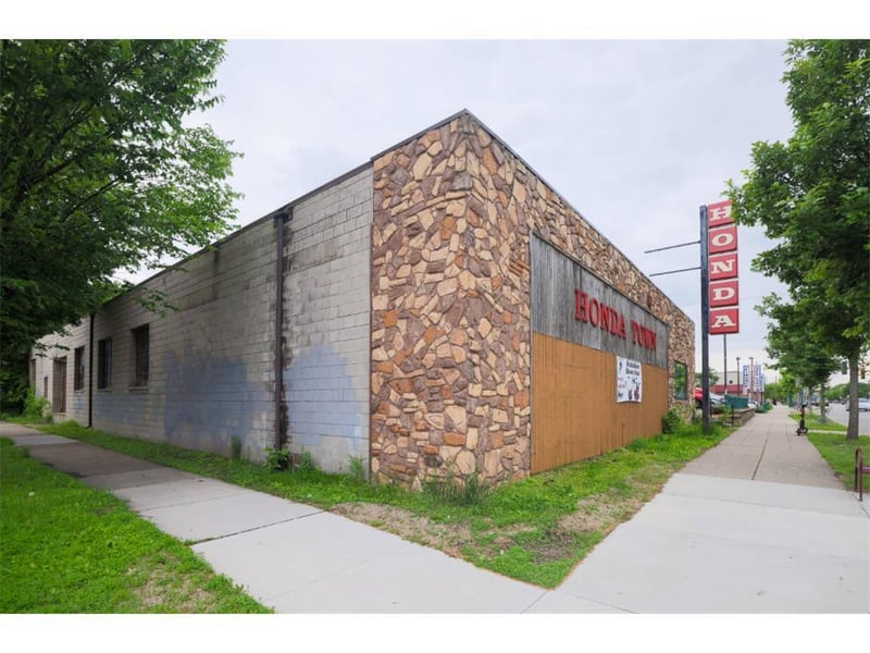 4215 E Lake St, Minneapolis, MN 55406