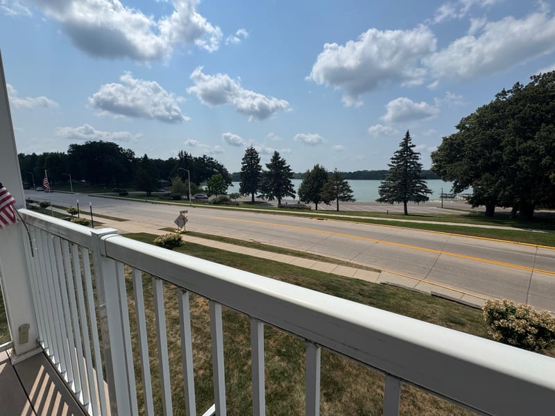 101 Albion Ave #201, Fairmont, MN 56031