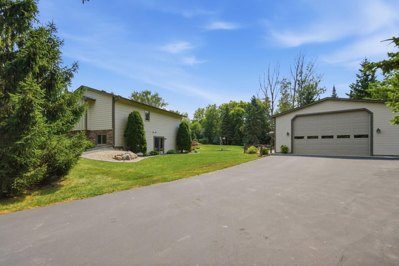5541 Quilley Ave NE, Otsego, MN 55374