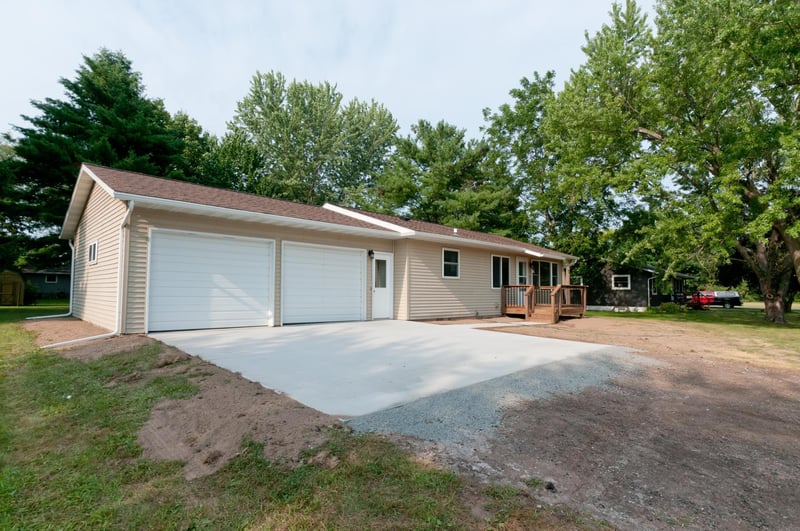 417 Spruce Ave, Cameron, WI 54822