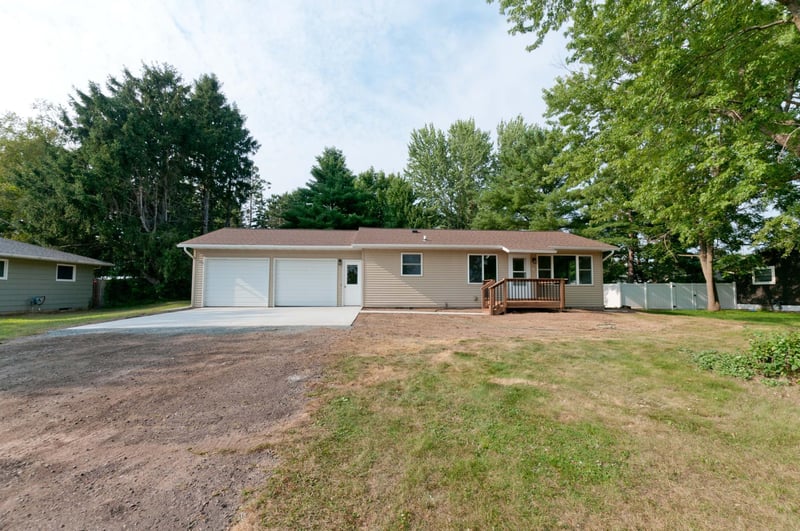 417 Spruce Ave, Cameron, WI 54822