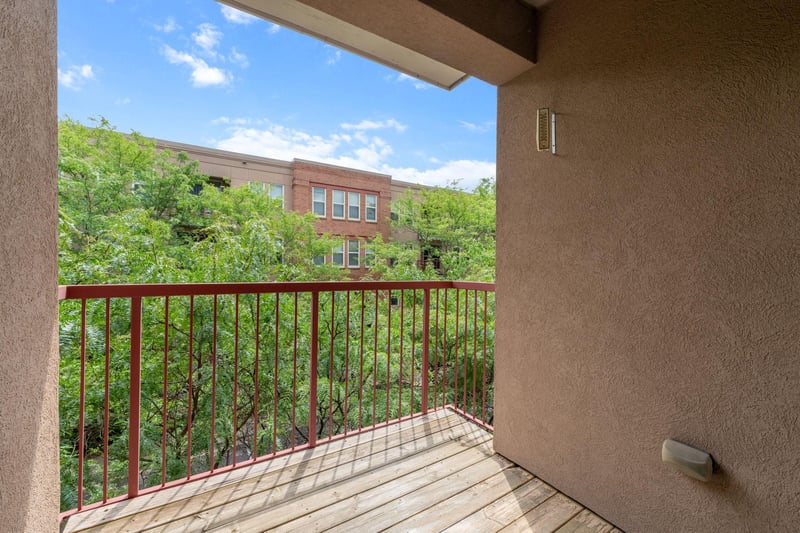 660 N 2nd St #301, Minneapolis, MN 55401