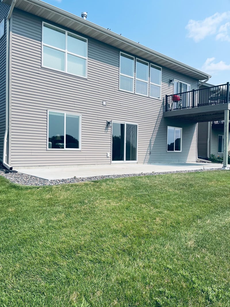 4565 Landmark Dr NE, Saint Michael, MN 55376