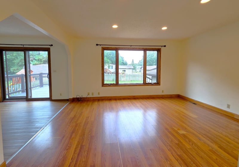 1188 Union Ct, Hastings, MN 55033