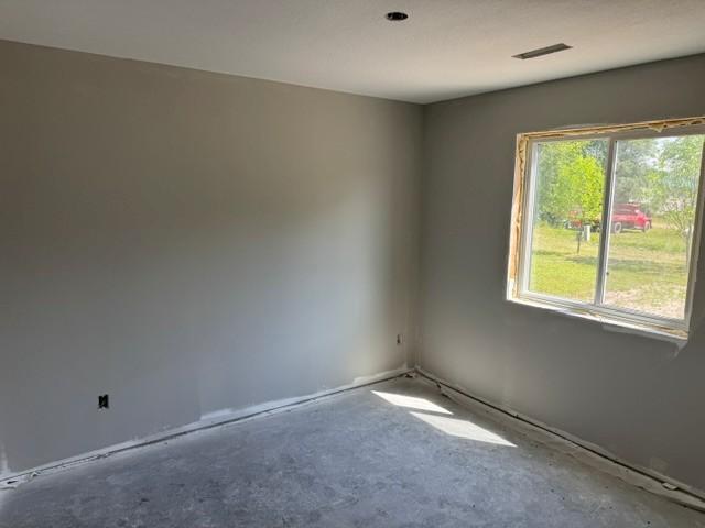 810 Texas Ave NW, Hutchinson, MN 55350