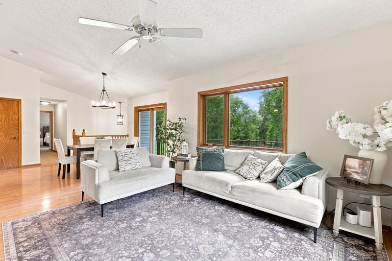 1500 93rd Ave N, Brooklyn Park, MN 55444