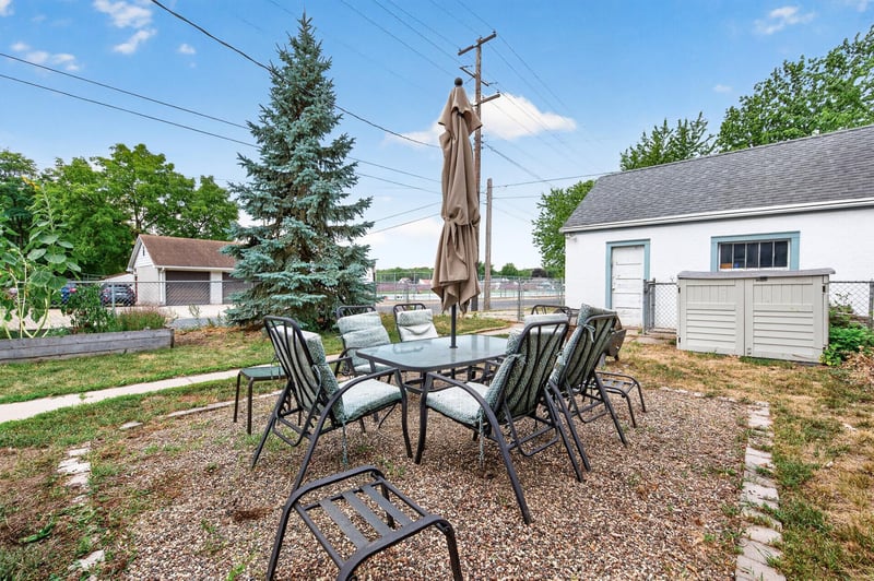 456 3rd Ave S, South Saint Paul, MN 55075