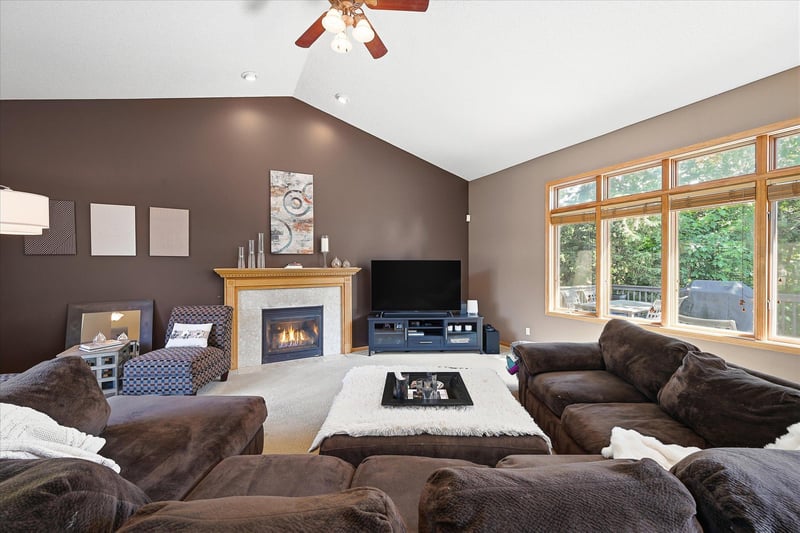 15921 Xeon St NW, Andover, MN 55304