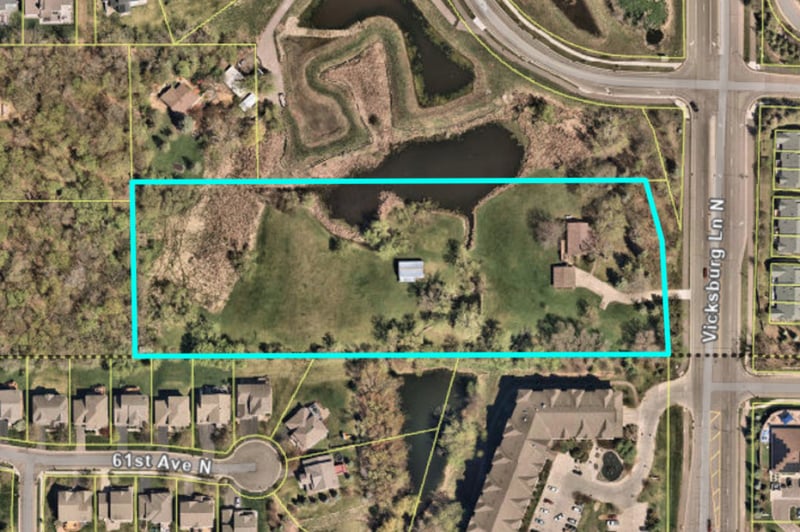 6225 Vicksburg Ln N, Maple Grove, MN 55311
