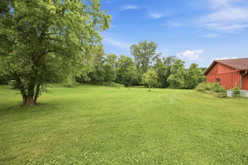 6225 Vicksburg Ln N, Maple Grove, MN 55311