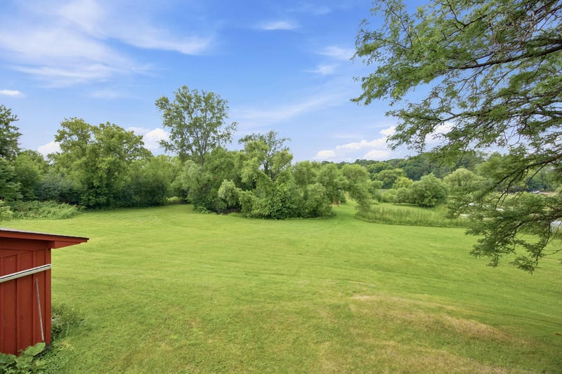 6225 Vicksburg Ln N, Maple Grove, MN 55311