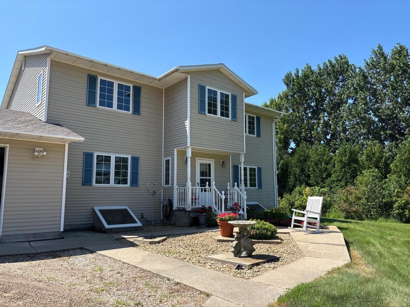 45225 State Highway 28, Morris, MN 56267