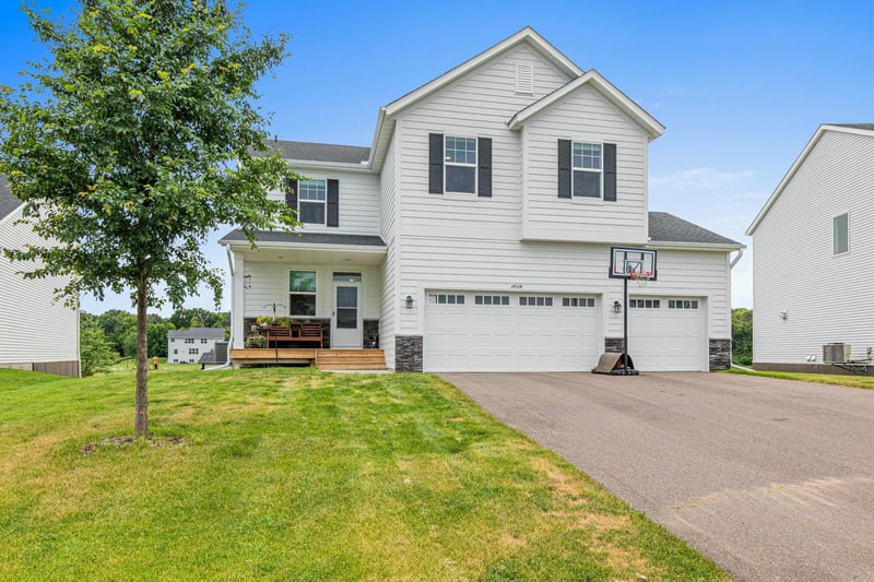 14514 Snowy Owl St NW, Anoka, MN 55303