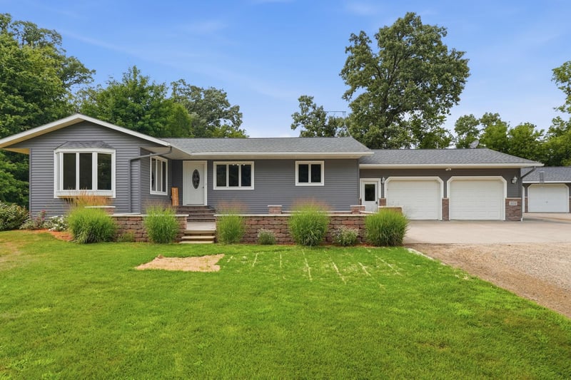 20219 Co Rd 197, Belgrade, MN 56312