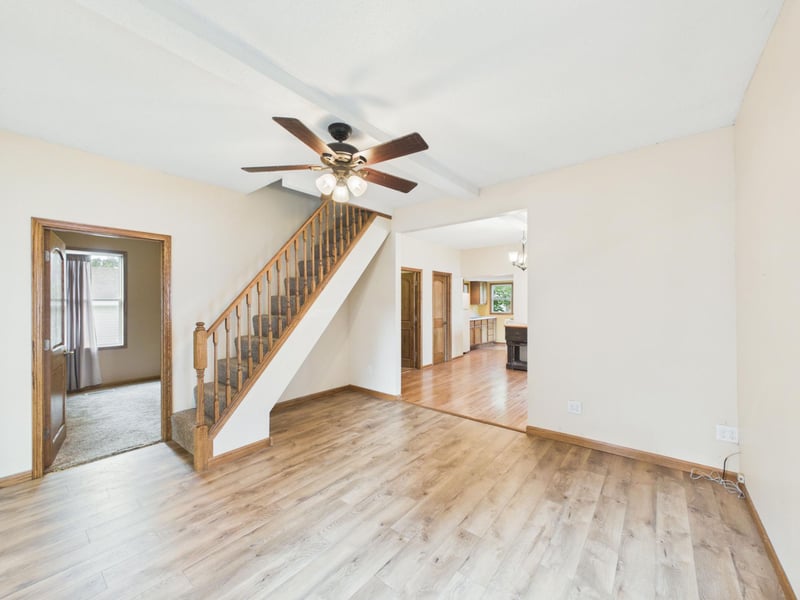 50 Magnus Johnson St N, Kimball, MN 55353