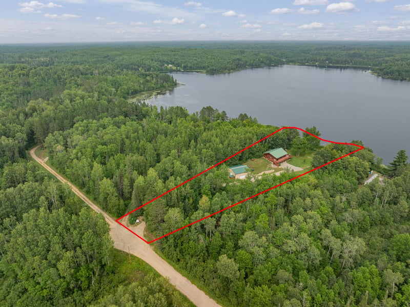 40330 Bray Lake Rd, Nashwauk, MN 55769