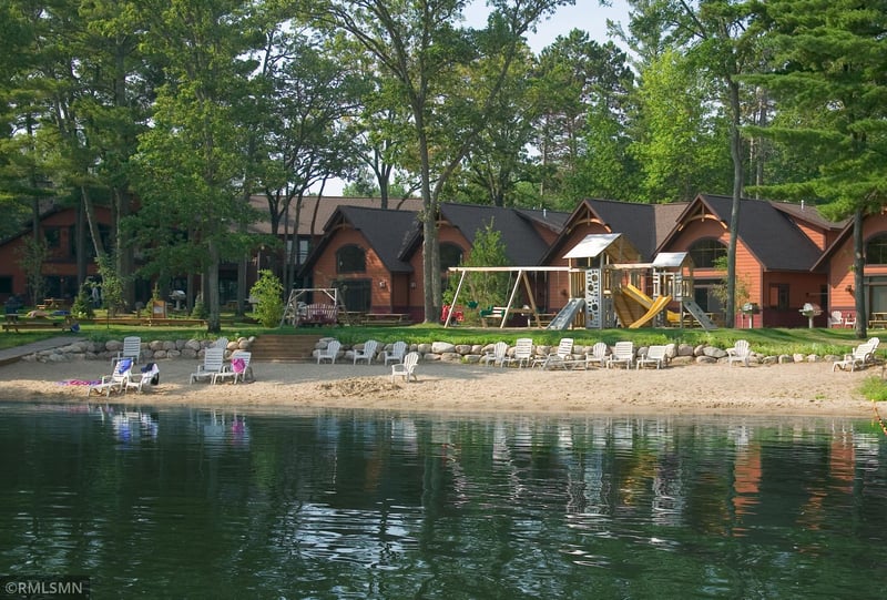 26050 Oak Ln #Cottage 3, Nisswa, MN 56468