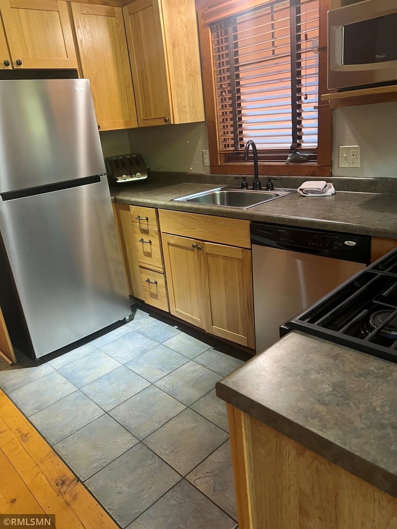 26050 Oak Ln #Cottage 3, Nisswa, MN 56468