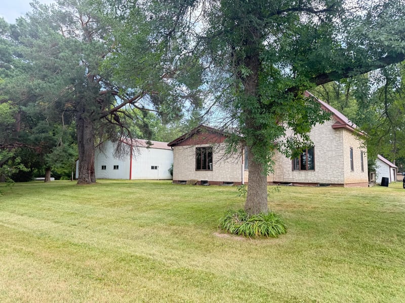 182 Decamp St, Foreston, MN 56330