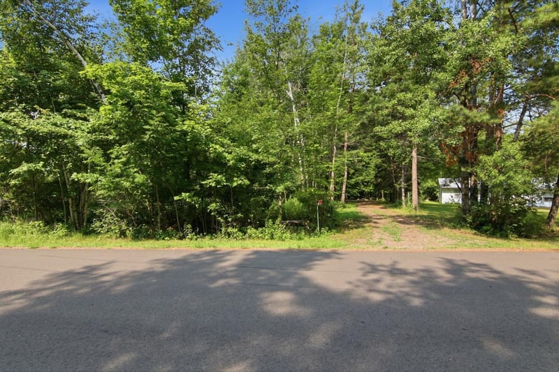 N6113 Lakewood Blvd, Ladysmith, WI 54848