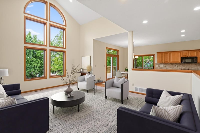 9848 Oak Shore Dr, Lakeville, MN 55044