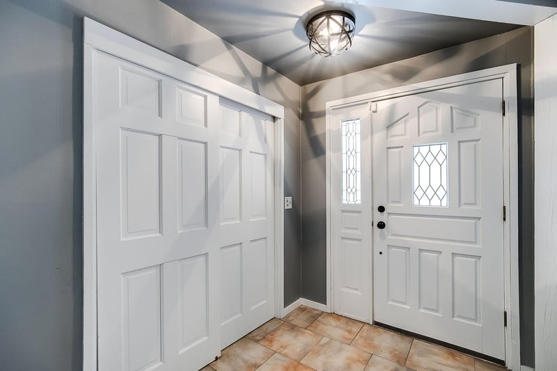 2730 Orchard Ln, Excelsior, MN 55331