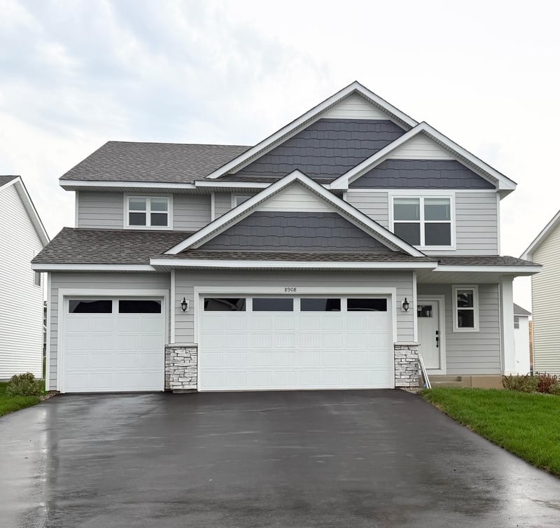 8908 Periwinkle Blvd, Woodbury, MN 55129