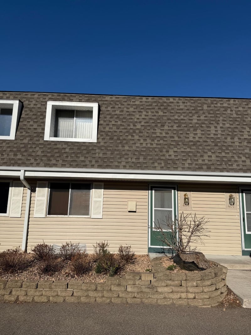 409 Dorland Pl, Maplewood, MN 55119