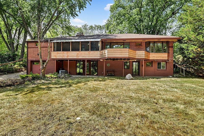 398 Riverside Ave S, Sartell, MN 56377