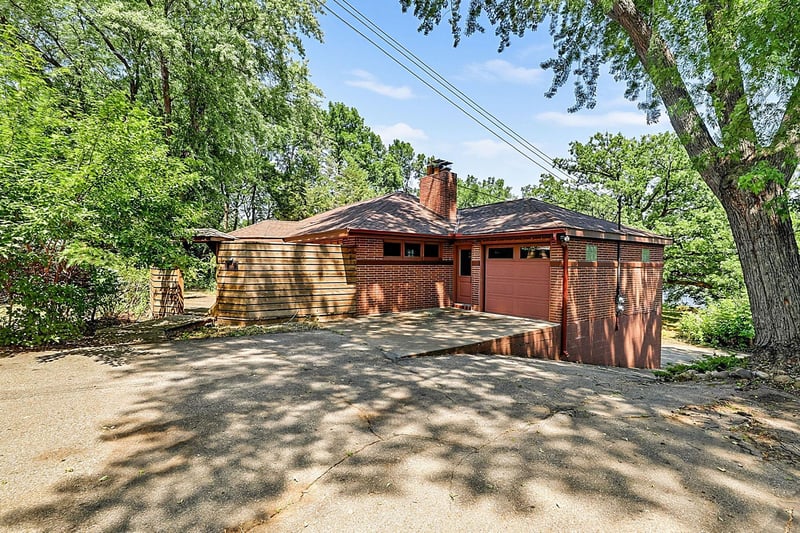 398 Riverside Ave S, Sartell, MN 56377