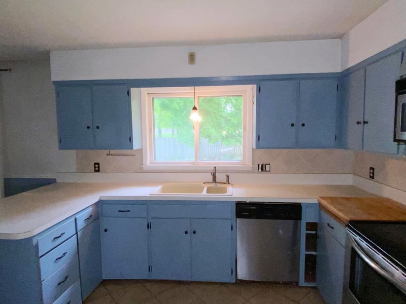315 Charles St SW, Hutchinson, MN 55350