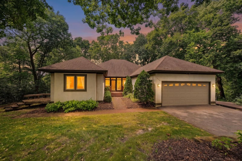 3114 County Road 101 S, Wayzata, MN 55391