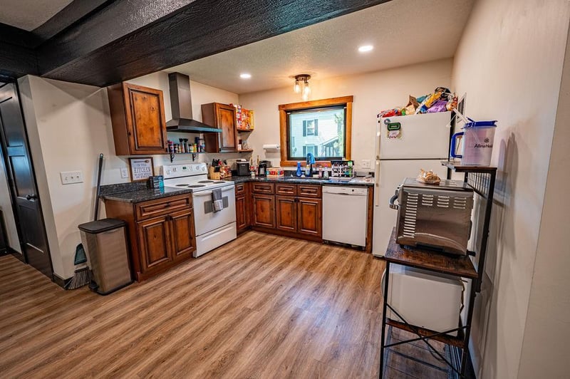 616 Hilton St, Prescott, WI 54021