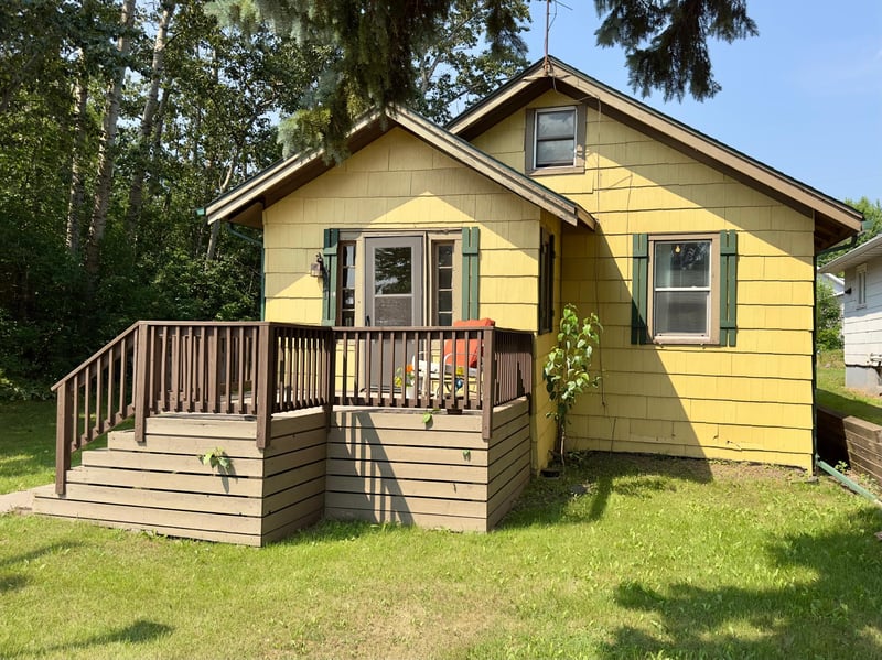 421 S 69th Ave W, Duluth, MN 55807