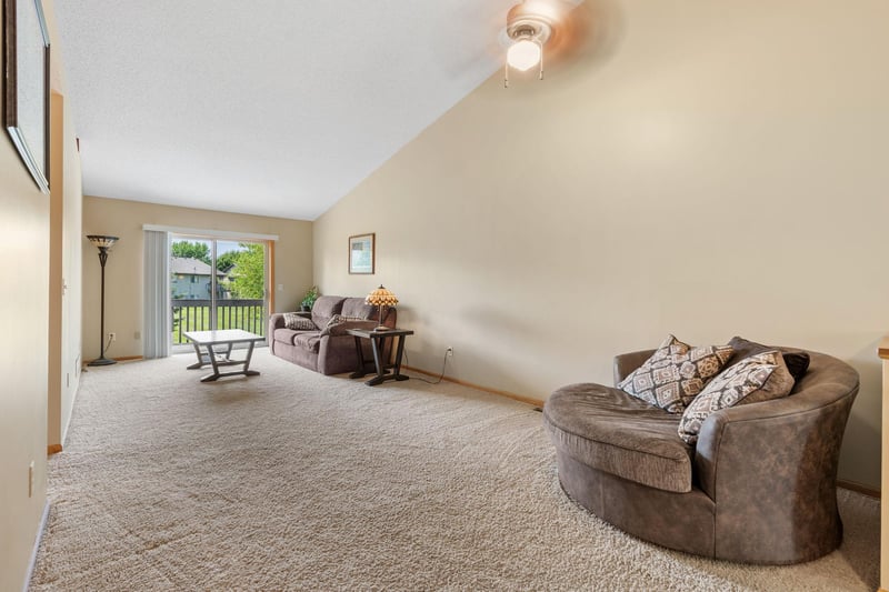 8337 Parkview Ave NE, Otsego, MN 55330