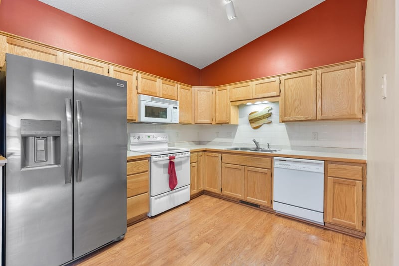 8337 Parkview Ave NE, Otsego, MN 55330