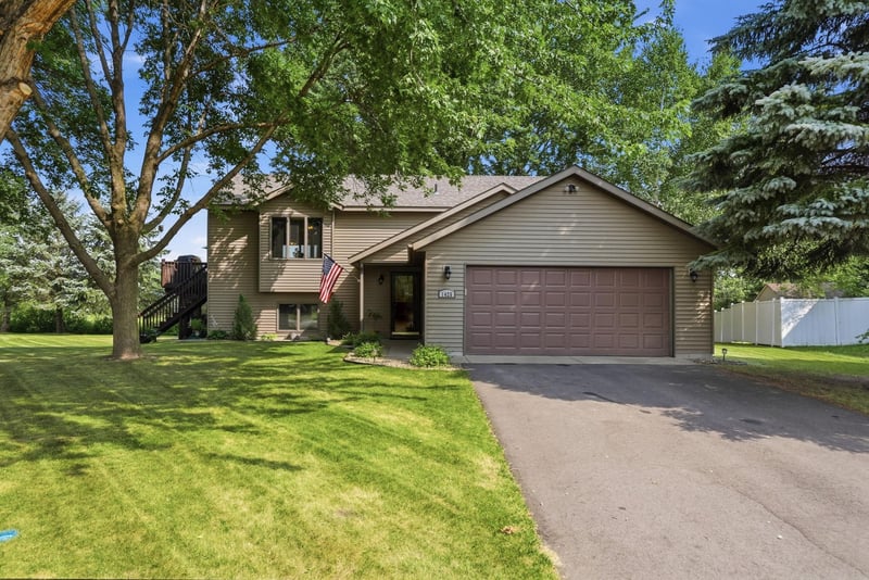 1425 4th St N, Sartell, MN 56377