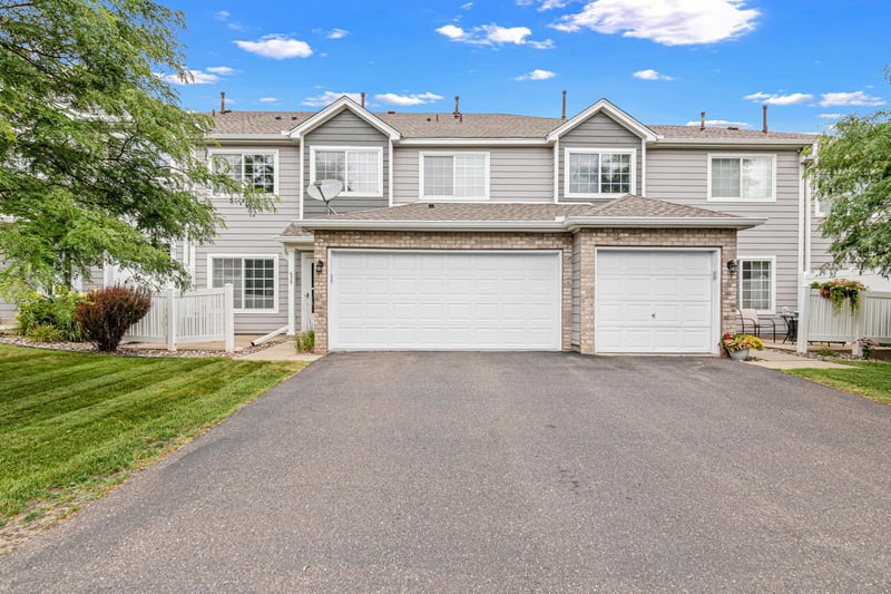 625 Mariner Way #87, Woodbury, MN 55129